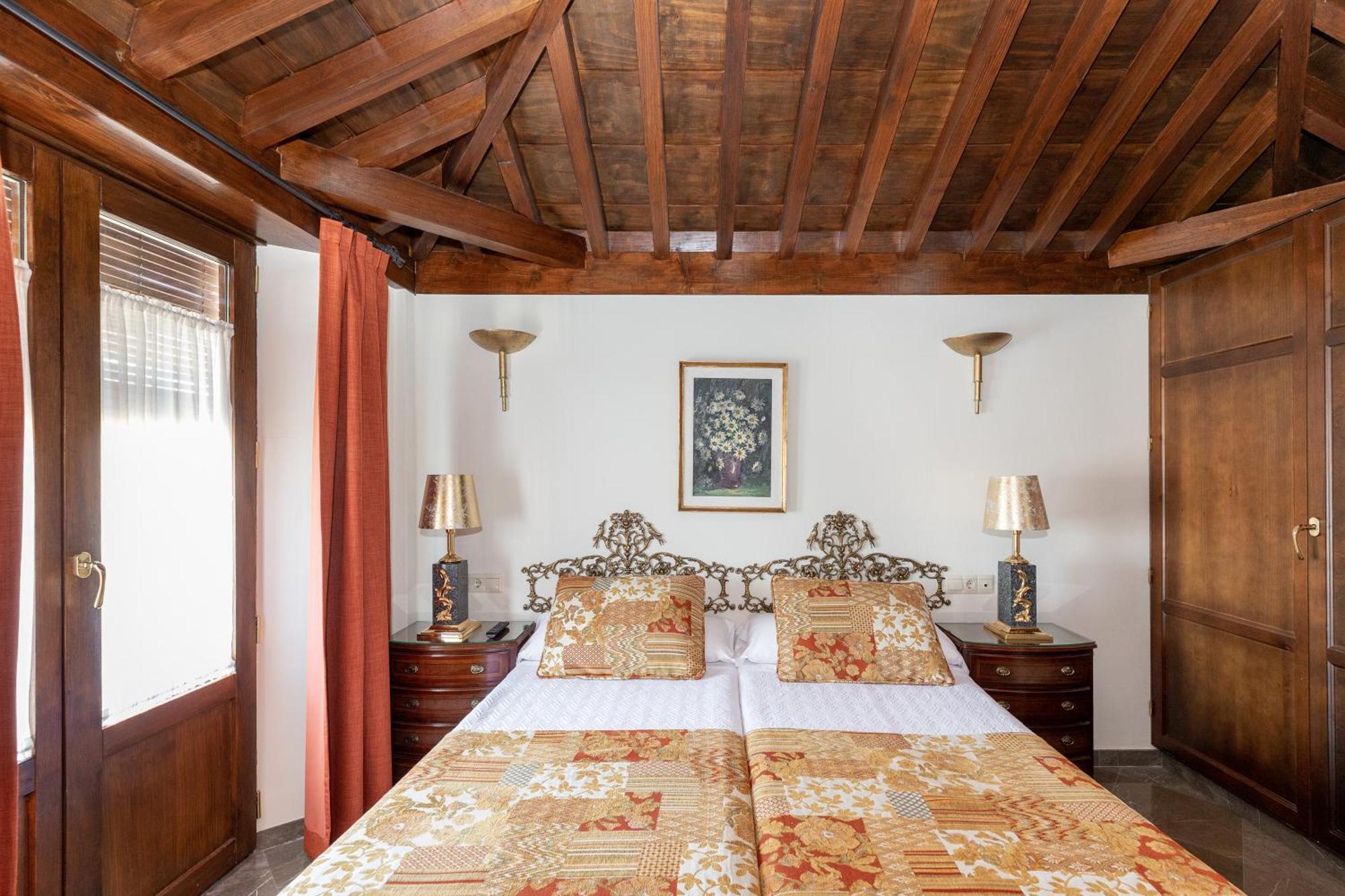 Apartamentos En Pleno Centro, Aljibe Rodrigo Del Campo 2B グラナダ エクステリア 写真