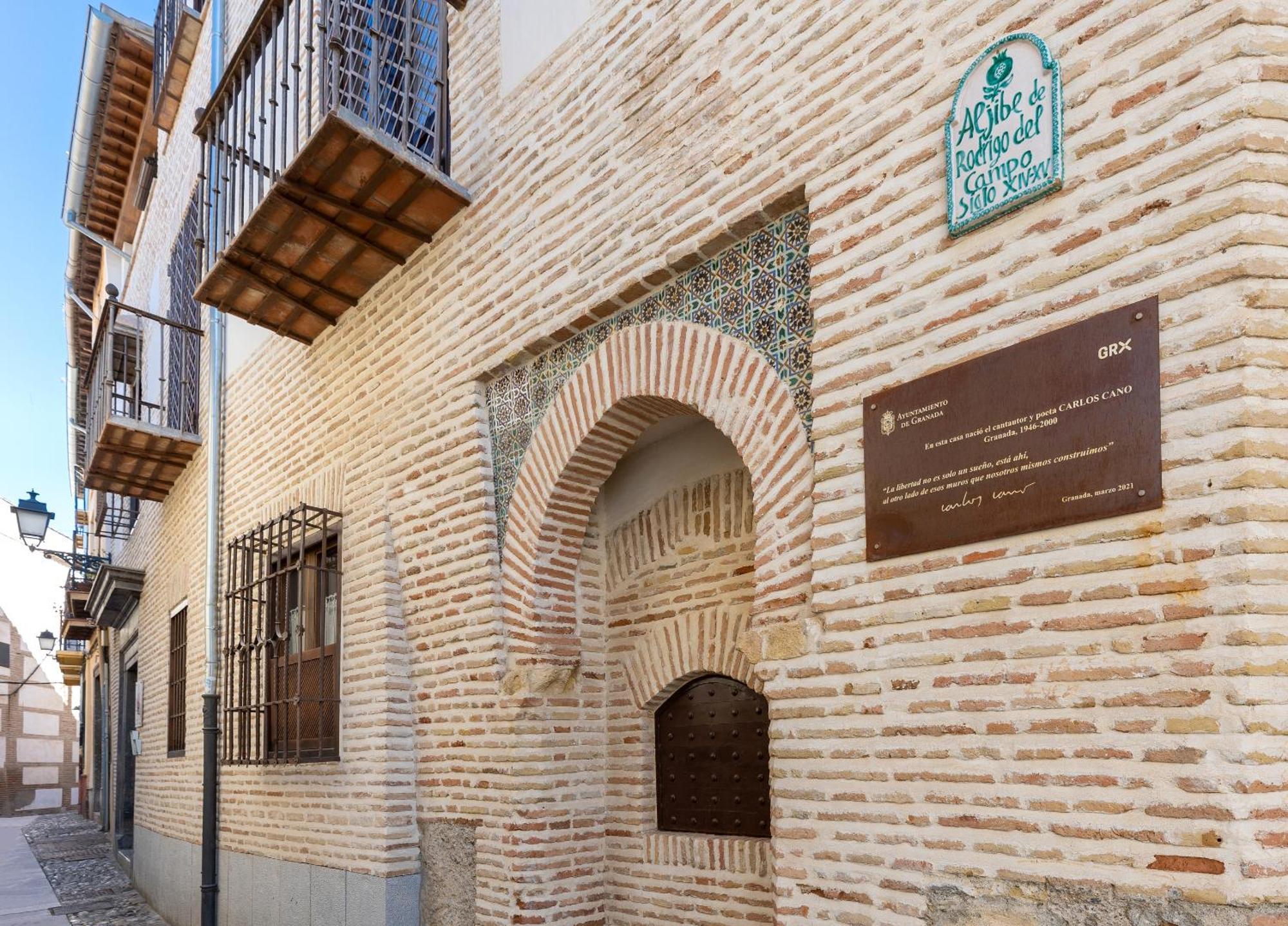 Apartamentos En Pleno Centro, Aljibe Rodrigo Del Campo 2B グラナダ エクステリア 写真