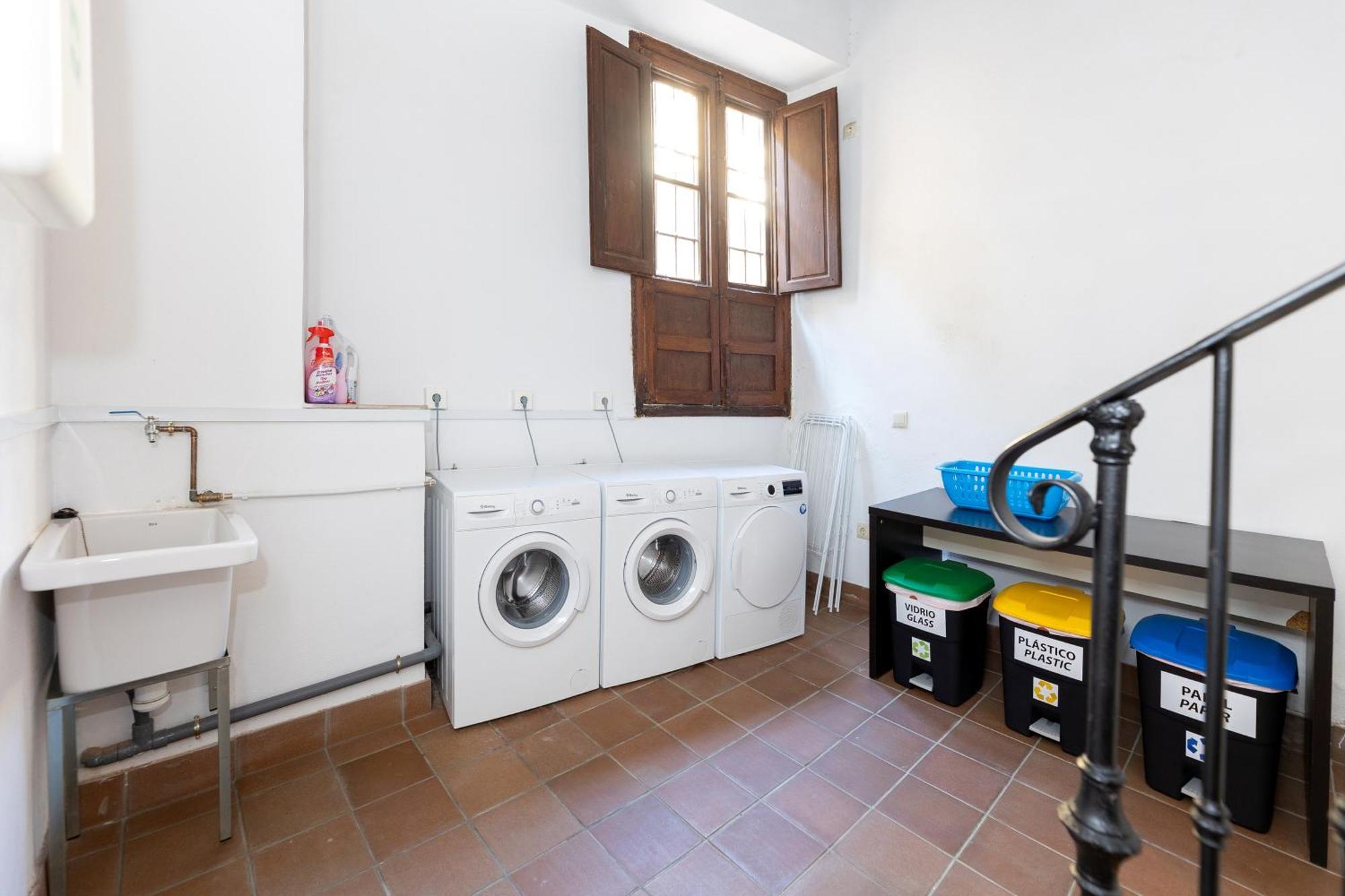 Apartamentos En Pleno Centro, Aljibe Rodrigo Del Campo 2B グラナダ エクステリア 写真